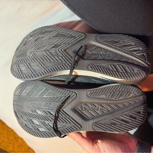 Brooks shoes